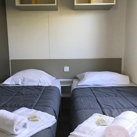 Camp'Hotel Le Thao La Rochelle-Ile De Re L'Houmeau Esterno foto